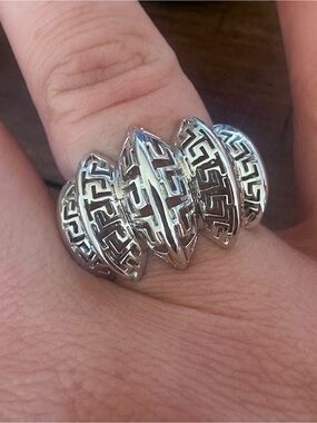 925 Silver Greek Key Statement Ring - Silver
